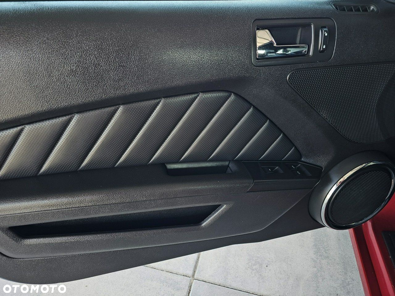 Ford Mustang - 15