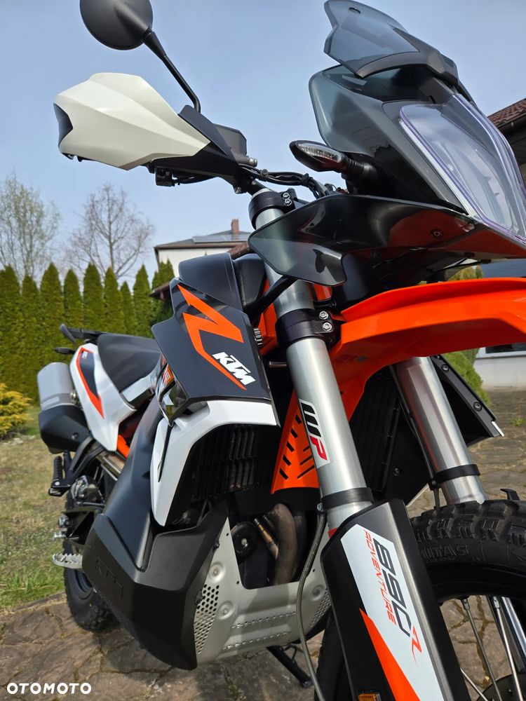 KTM Adventure - 10