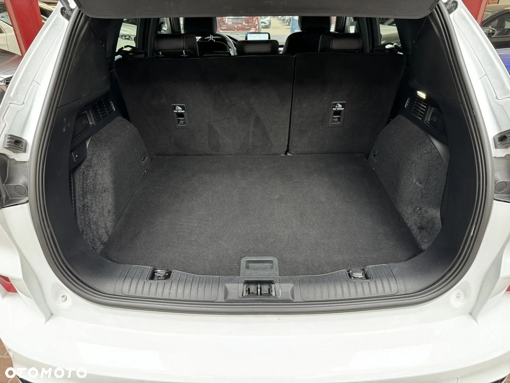 Ford Kuga - 16