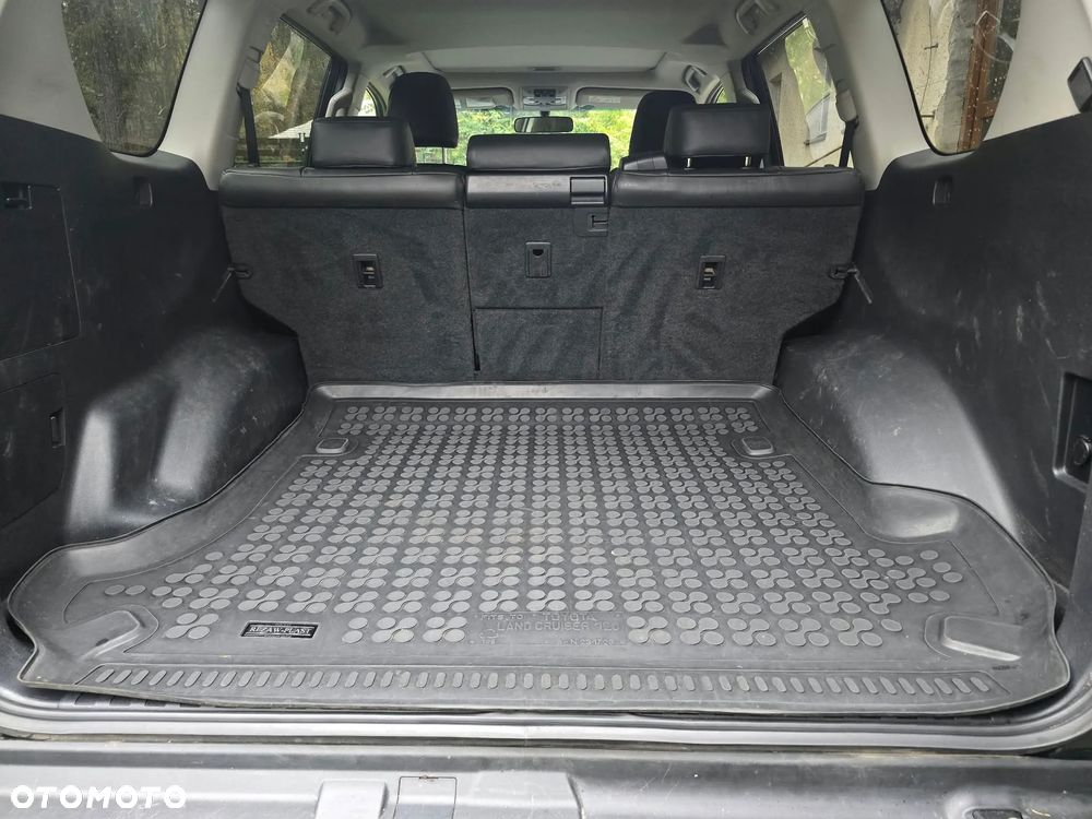 Toyota Land Cruiser LC 3.0 D-4D Prado - 14