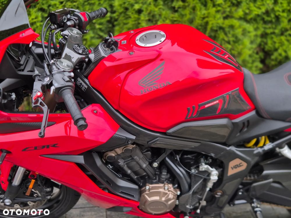 Honda CBR - 25