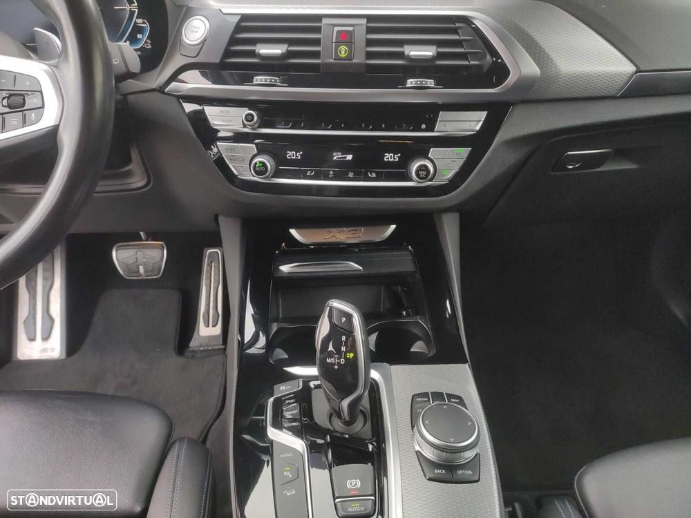 BMW X3 30 e xDrive - 11