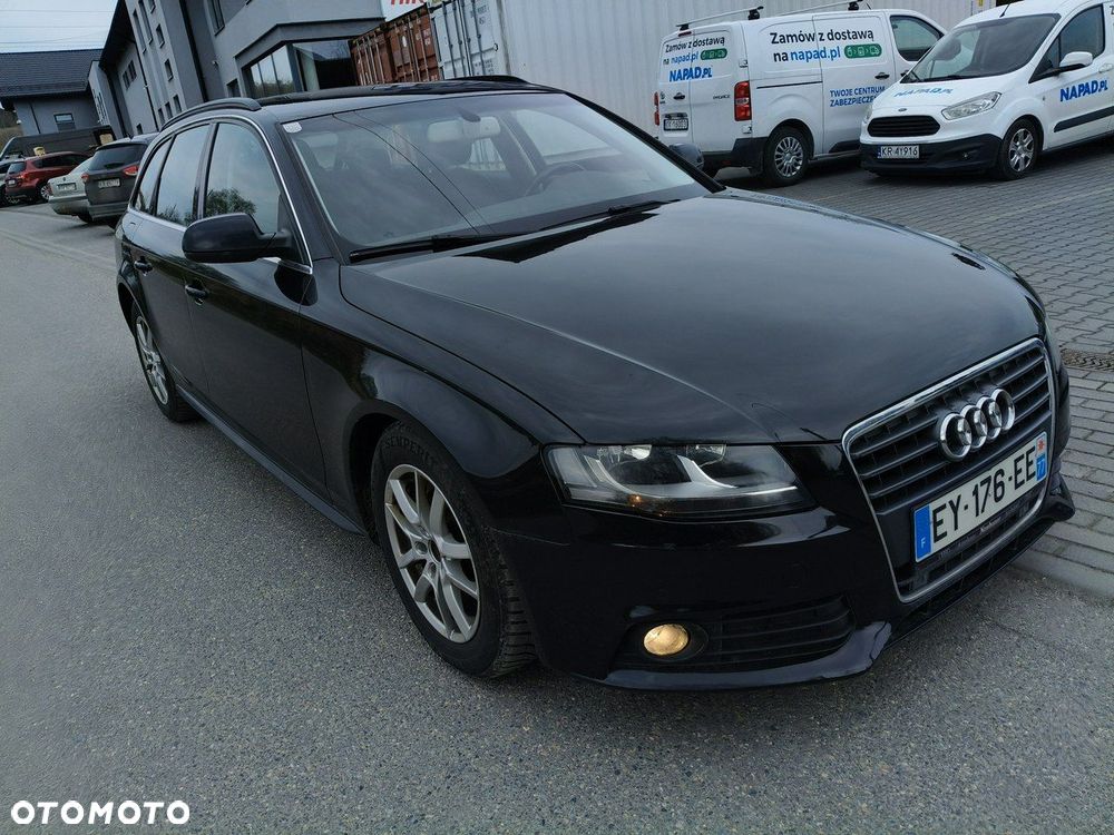 Audi A4 Avant - 1