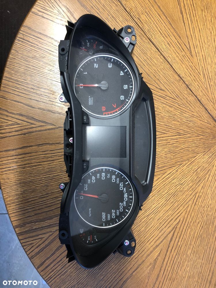Licznik Audi A4B8 3.2 fsi 8K0920930A - 1