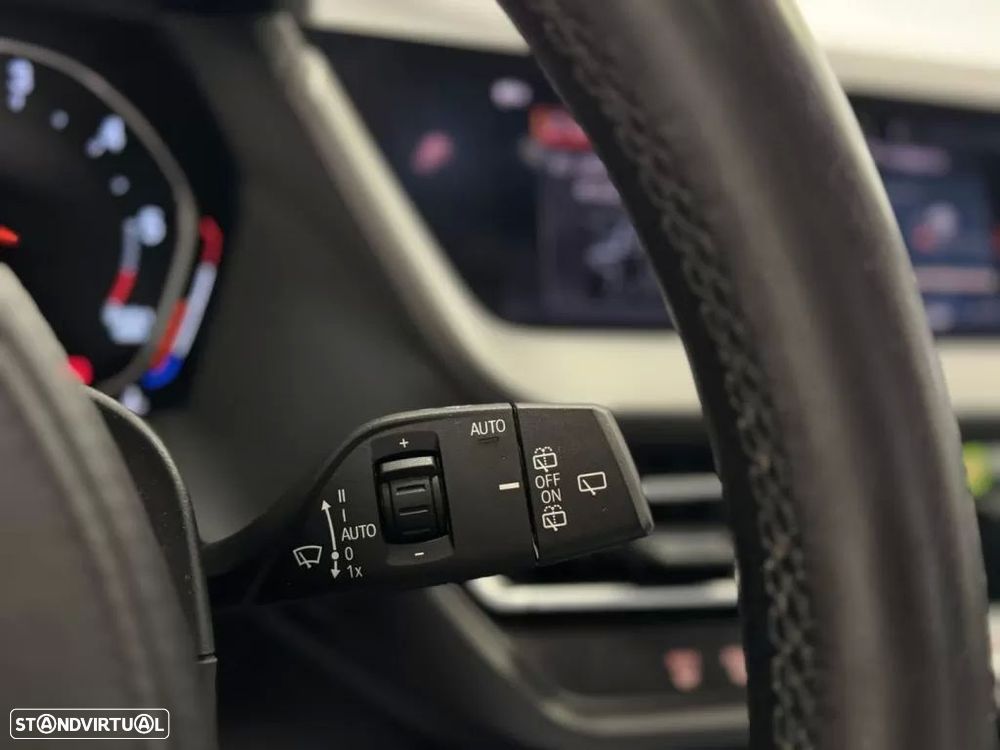 BMW 116 d Pack M - 35