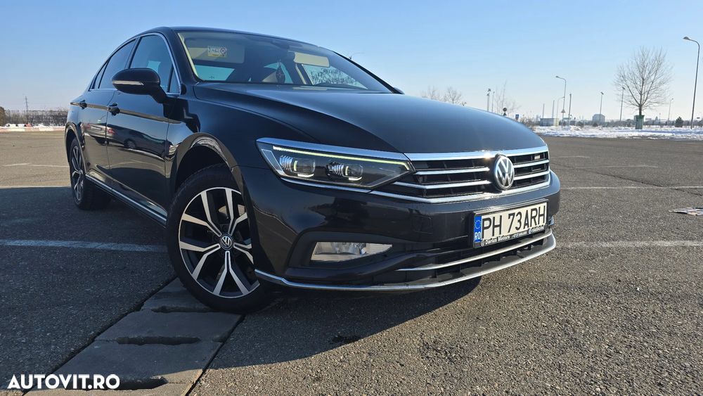 Volkswagen Passat 2.0 TDI DSG Highline - 1