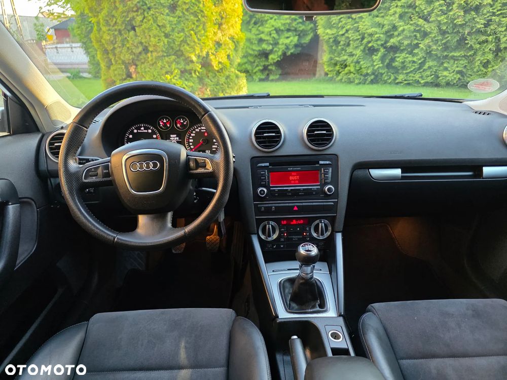 Audi A3 Sportback 1.4 TFSI S line Sportpaket - 11