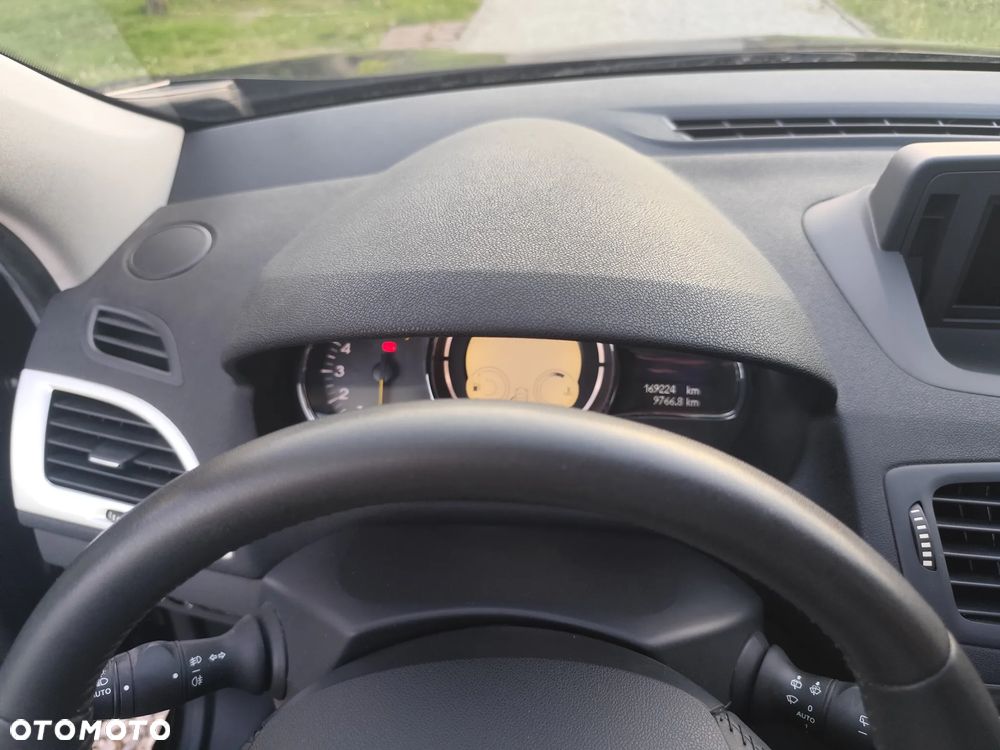 Renault Megane - 19