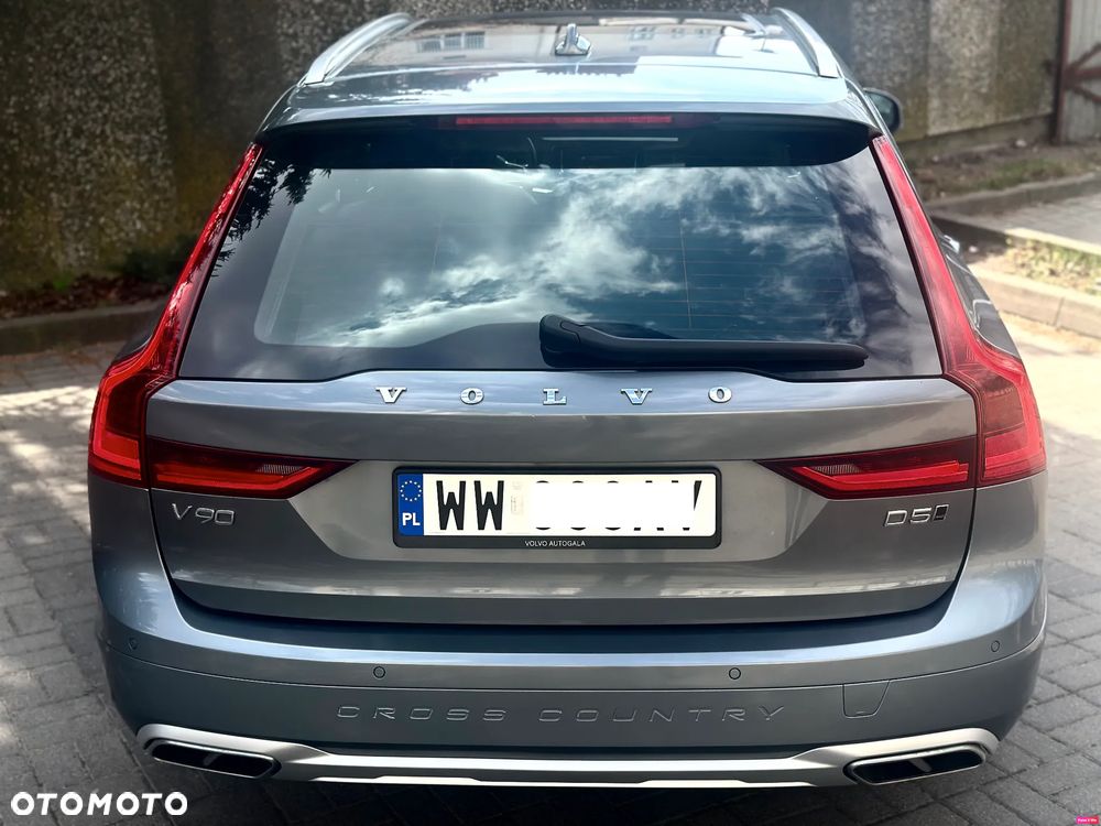 Volvo V90 Cross Country D5 AWD Pro - 7