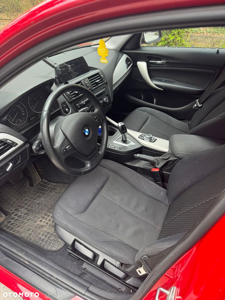 BMW Seria 1 116i - 13
