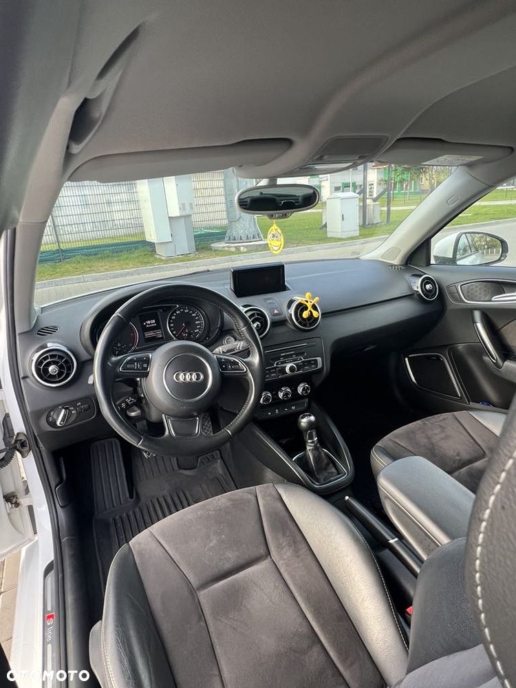 Audi A1 Sportback 1.6 TDI - 11