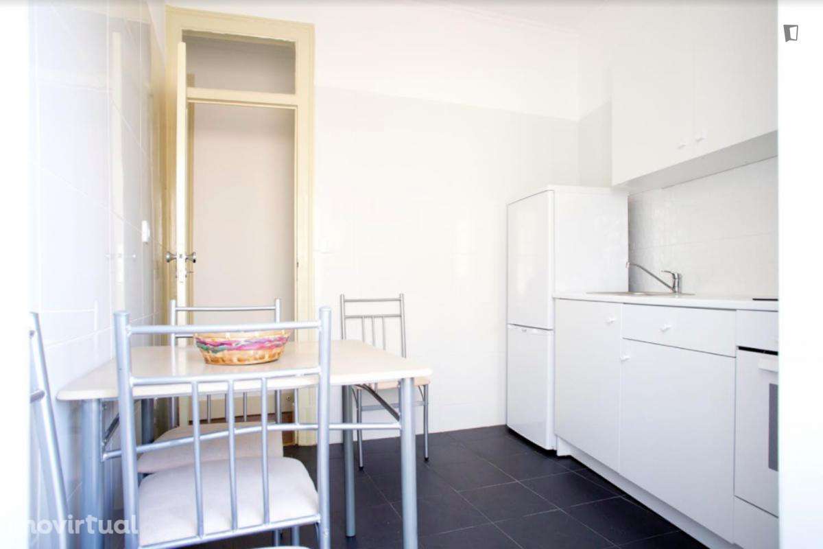 Apartamento com 3 quartos - localizado em Intendente Lisbon - Grande imagem: 5/13