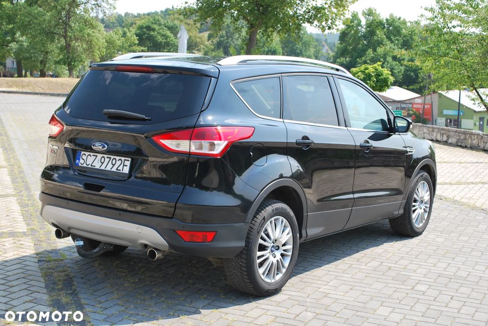 Ford Kuga 2.0 TDCi 2x4 Titanium - 6