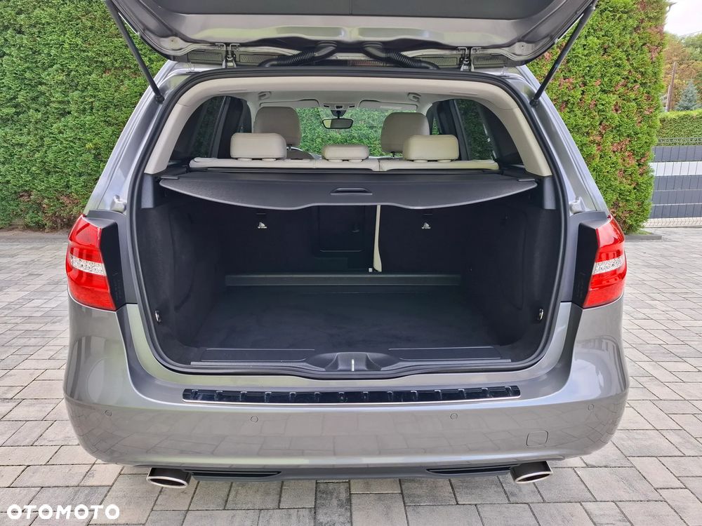 Mercedes-Benz Klasa B 200 (BlueEFFICIENCY) - 22