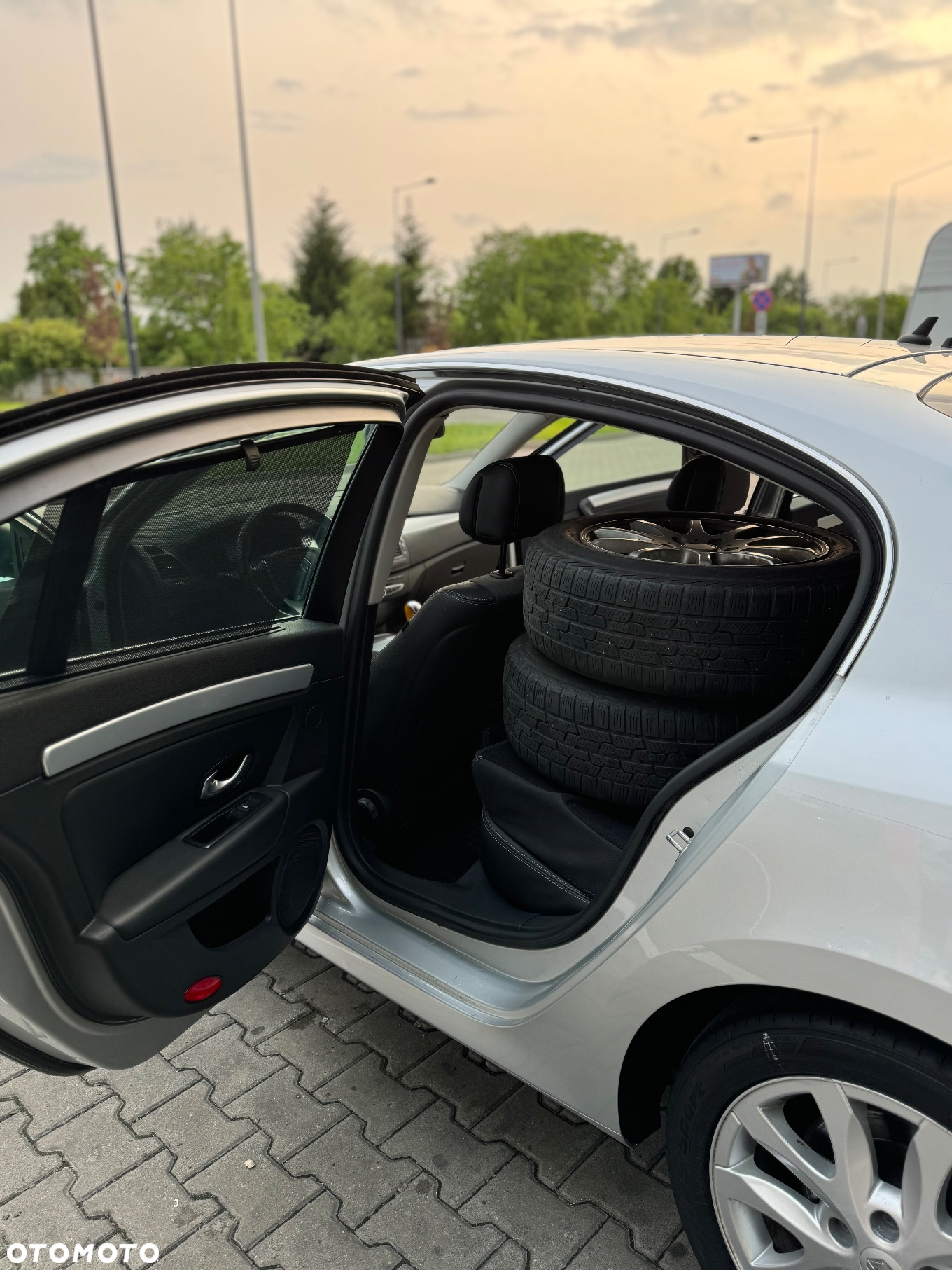 Renault Laguna 2.0 DCi Dynamique - 14