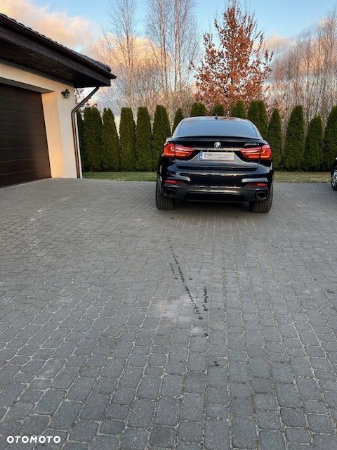 BMW X6 xDriveM50d - 10