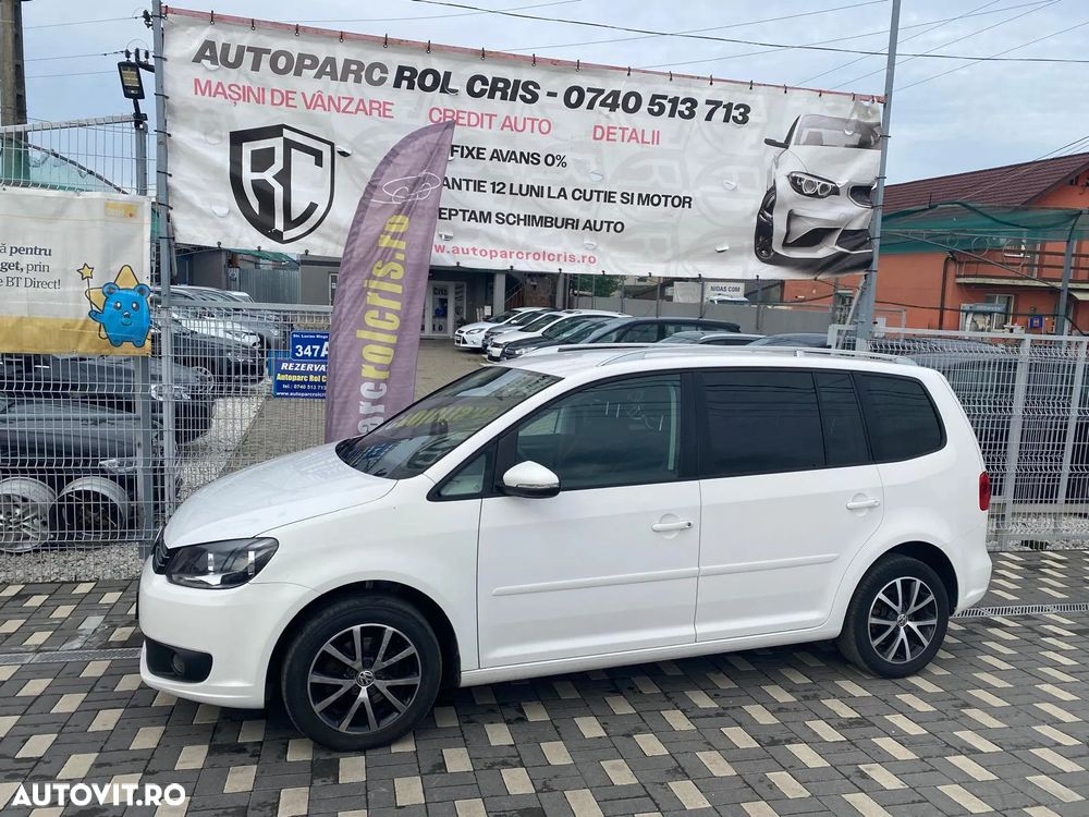 Volkswagen Touran - 1