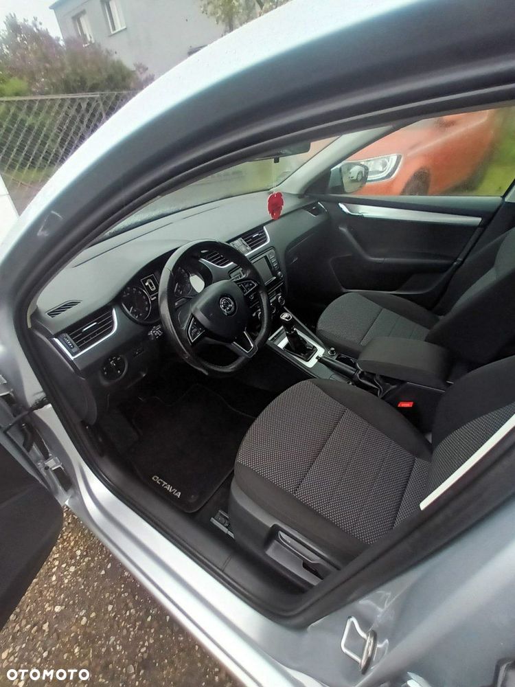 Skoda Octavia - 9