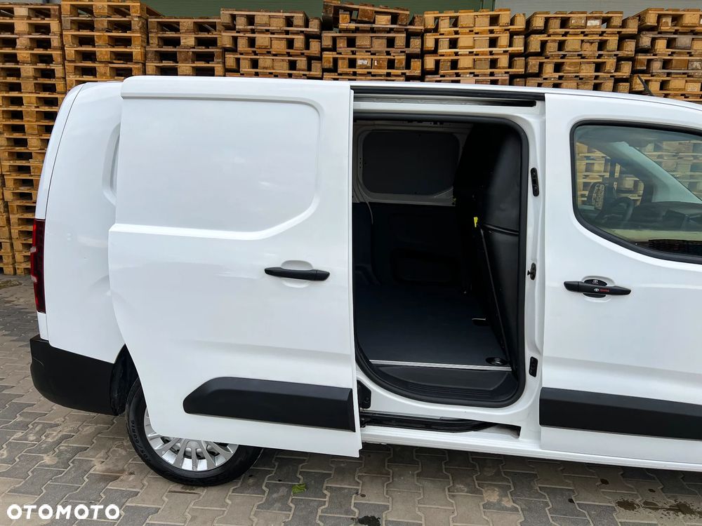 Toyota PROACE CITY LONG - 3