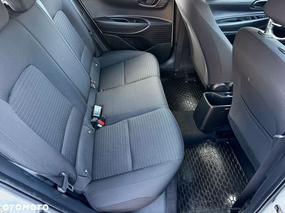 Hyundai i20 1.0 T-GDI Comfort DCT - 24