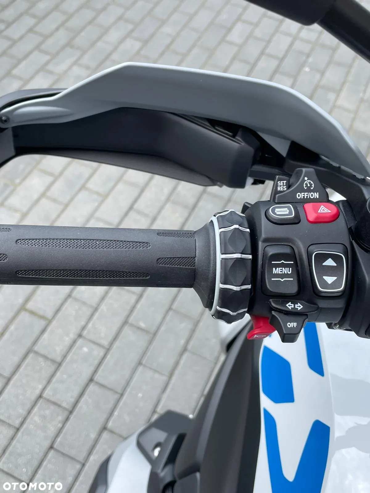 BMW R - 13