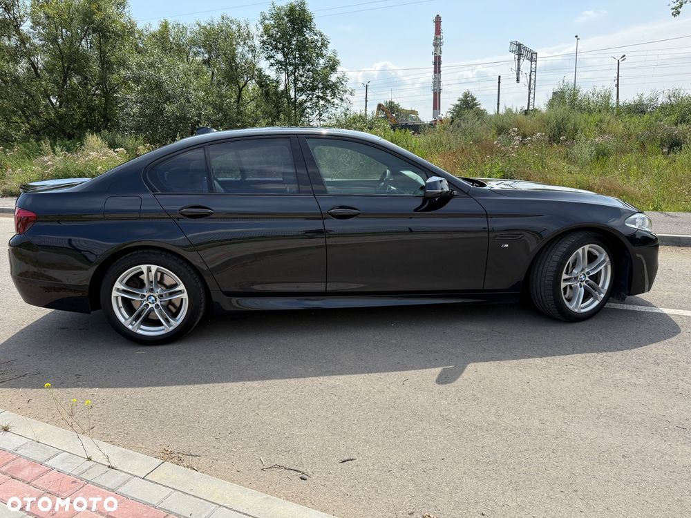 BMW Seria 5 530d xDrive - 5