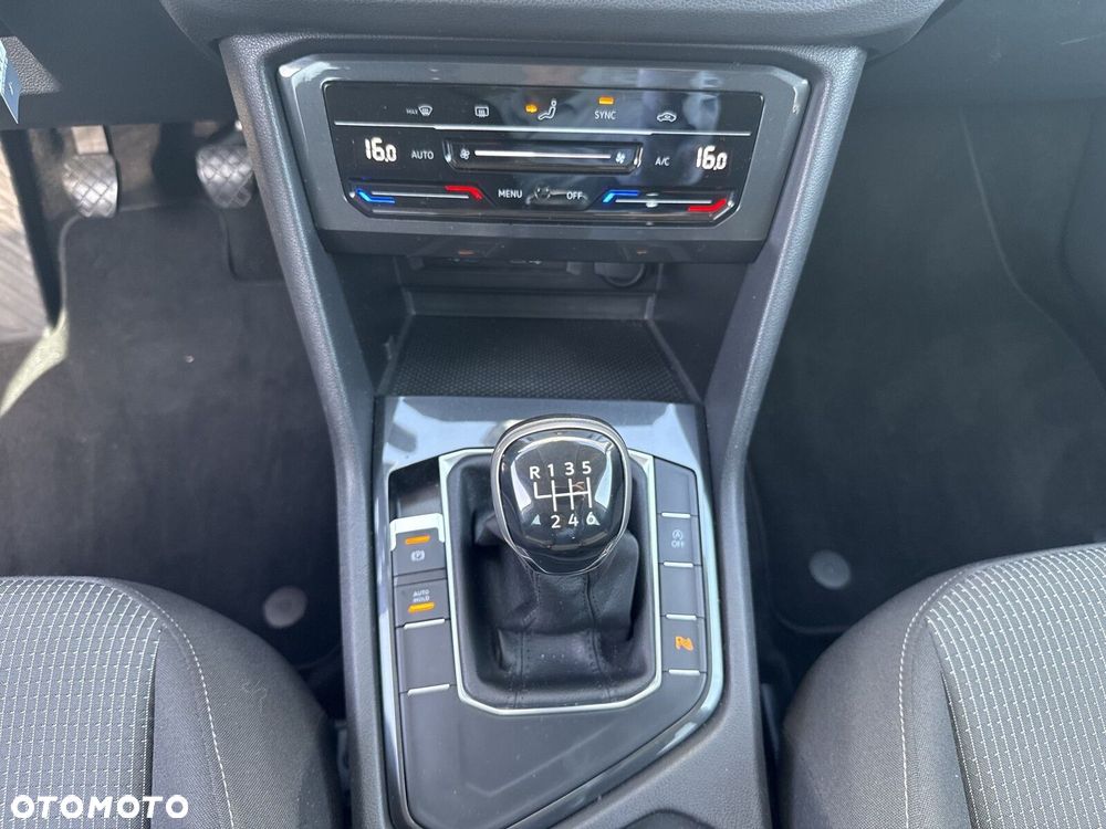 Volkswagen Tiguan 1.5 TSI EVO Life - 16