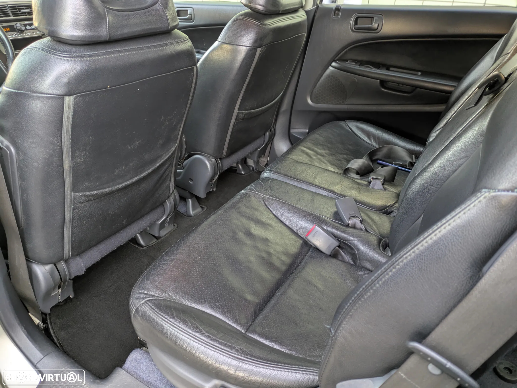 Honda Stream 1.7 ES - 13