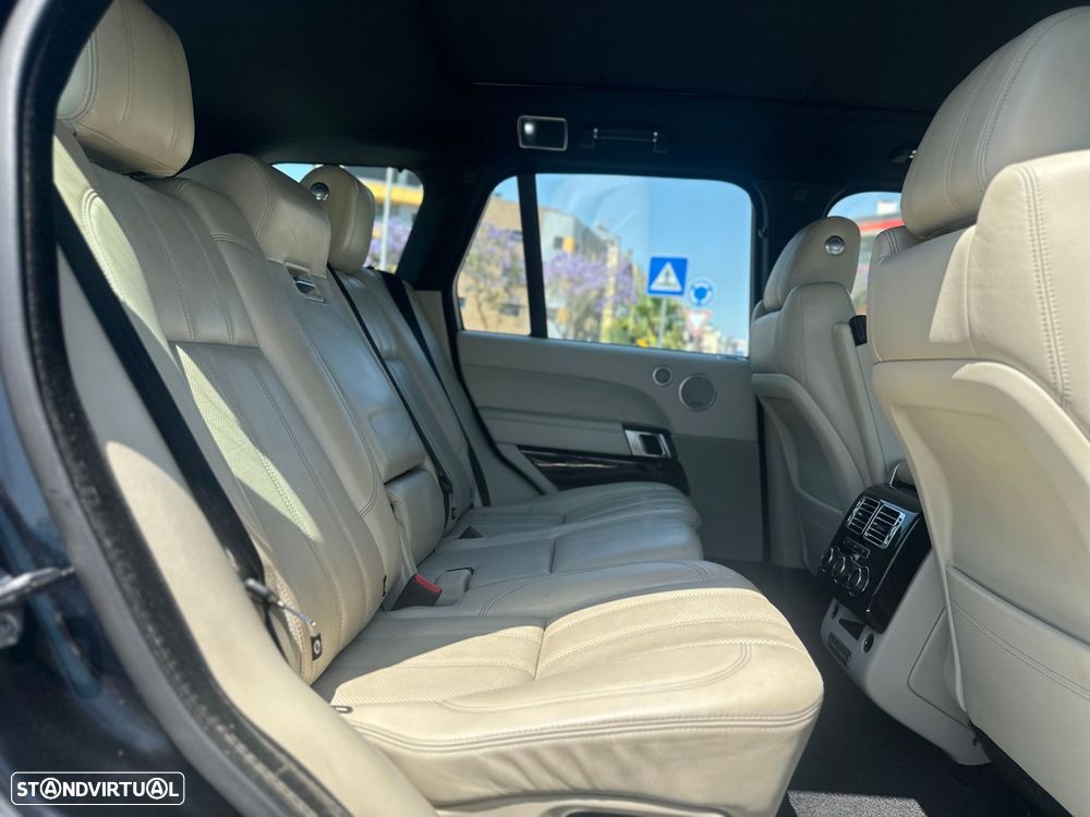 Land Rover Range Rover 4.4 SDV8 Vogue - 16