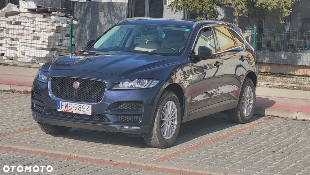 Jaguar F-Pace 20d AWD Pure - 1