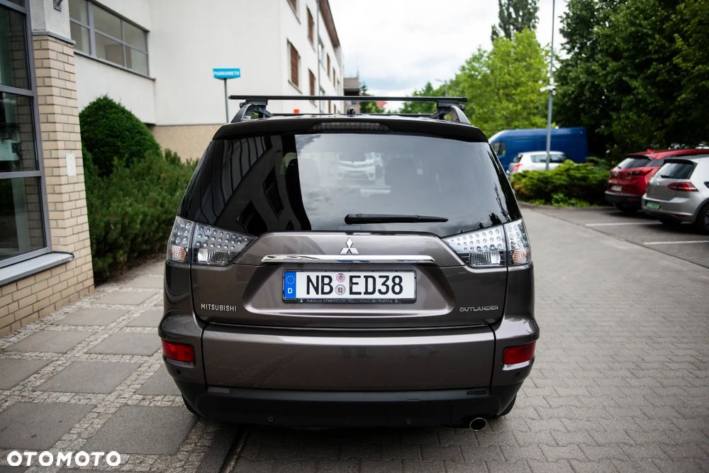 Mitsubishi Outlander 2.0 2WD Edition - 14