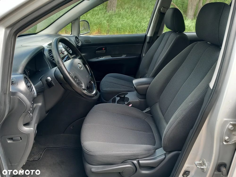 Kia Carens 2.0 CRDi EXpedition - 14
