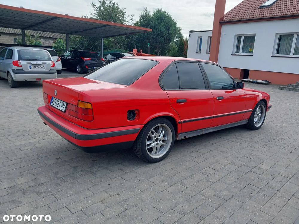BMW Seria 5 518i - 4