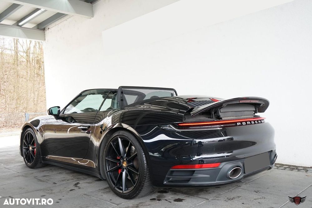 Porsche 911 Carrera 4S PDK - 3