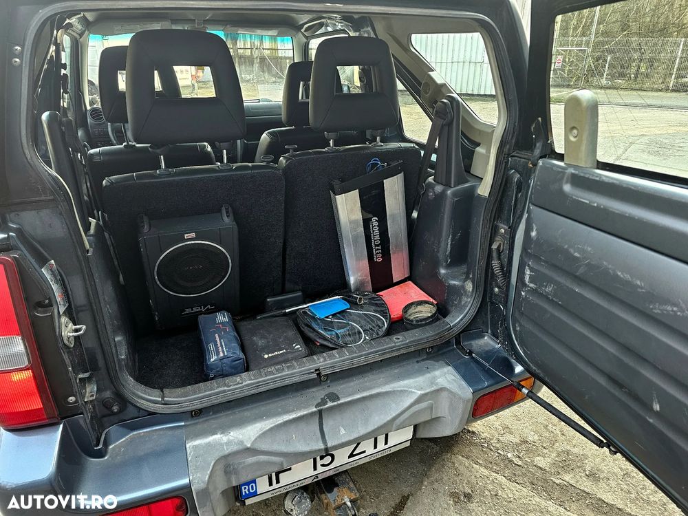 Suzuki Jimny 1.3 JLX - 16