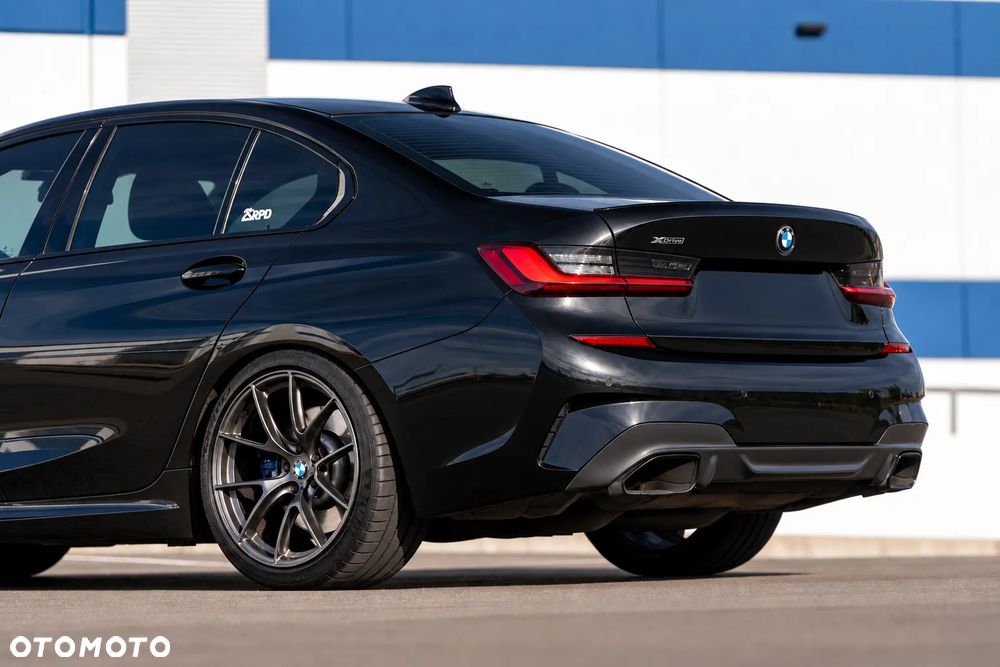 BMW Seria 3 - 16