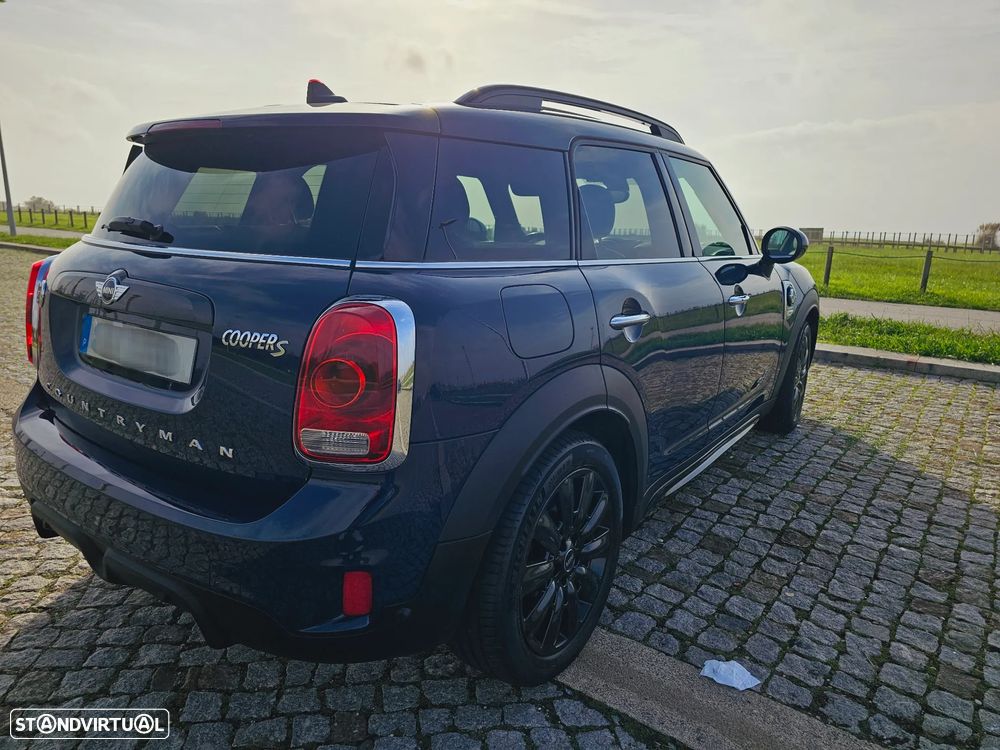 MINI Countryman Cooper SE ALL4 Auto - 1