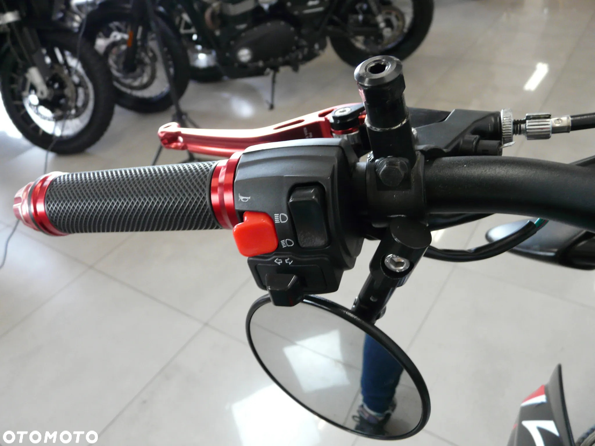 Aprilia SX - 17