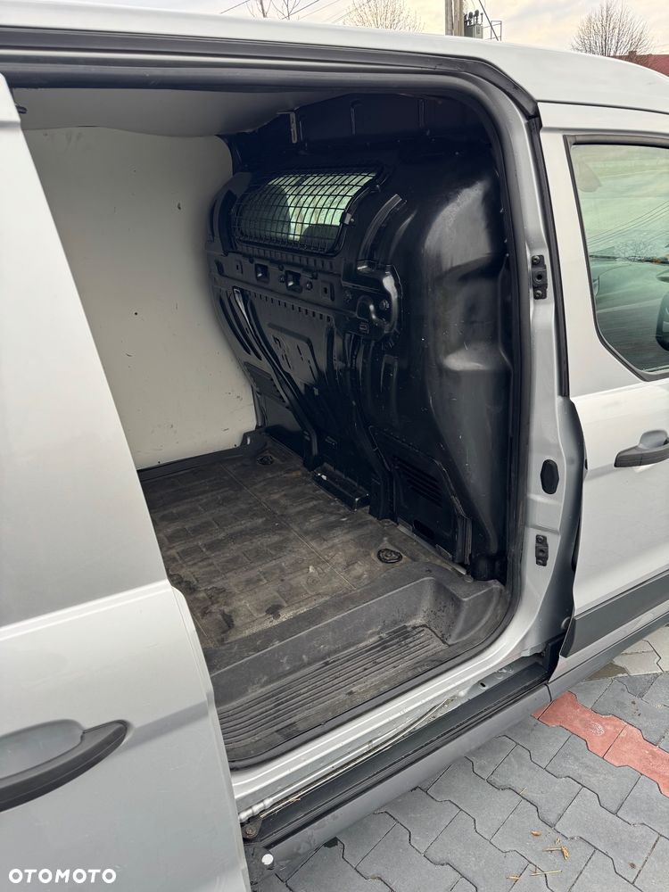 Ford Transit Connect - 12