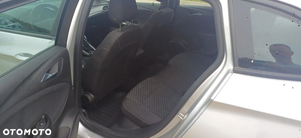Opel Astra 1.6 CDTI Elite - 21