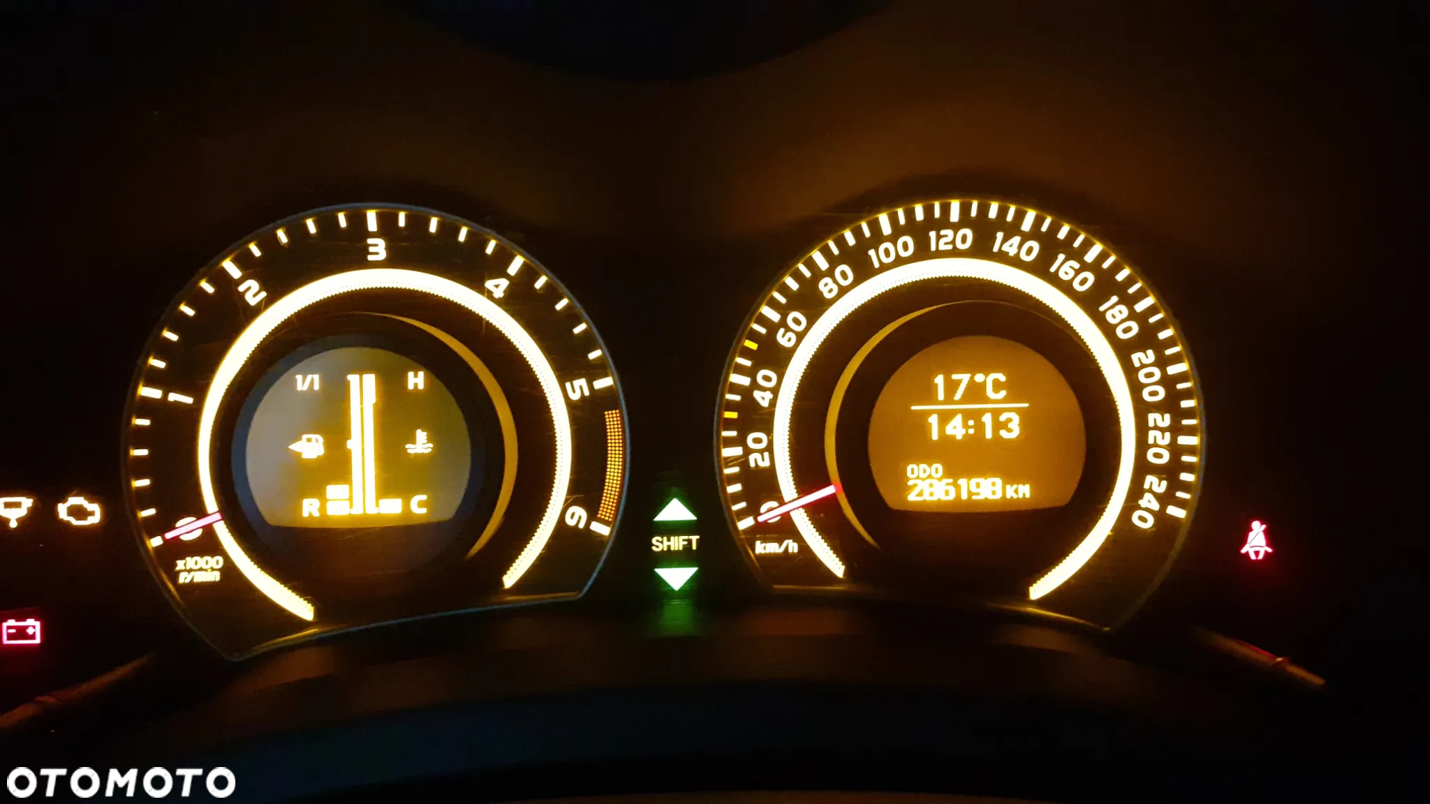 Toyota Auris 1.4 D-4D Terra - 9