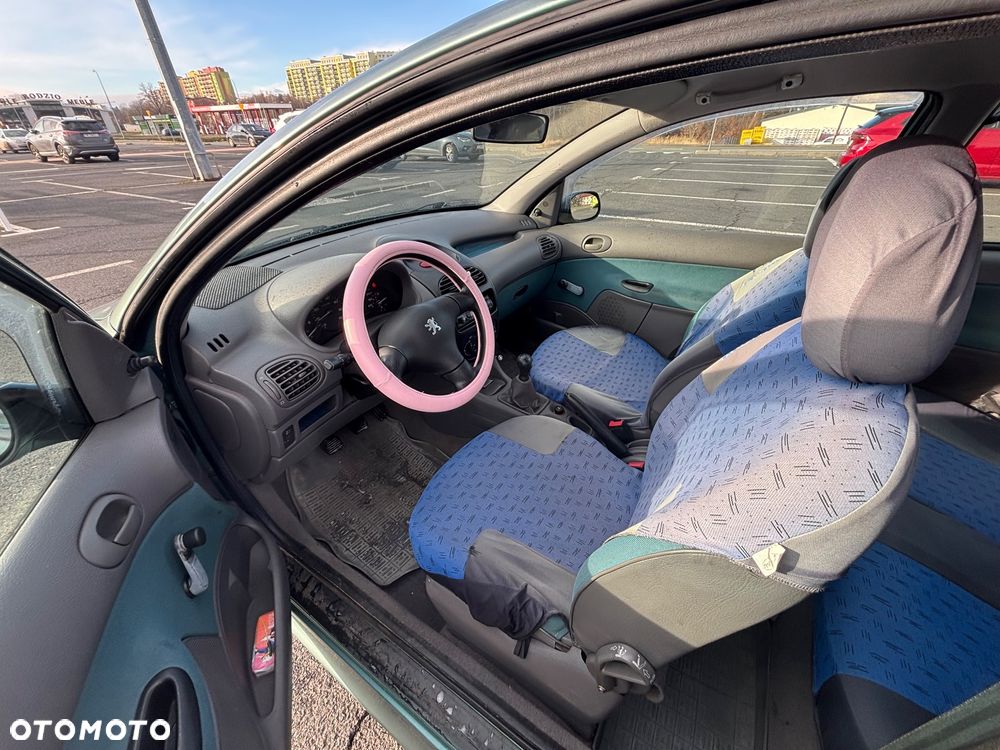 Peugeot 206 1.1 XR - 12