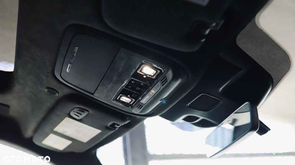 Lincoln Aviator - 29