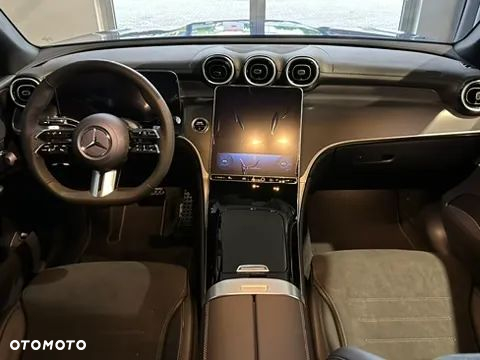 Mercedes-Benz GLC - 18