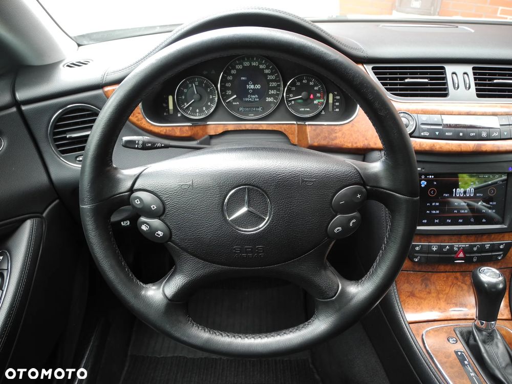 Mercedes-Benz CLS 350 CGI 7G-TRONIC - 11