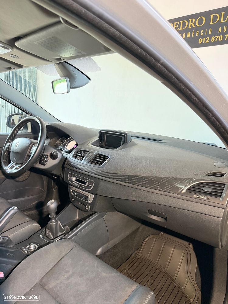 Renault Mégane 1.5 dCi Dynamique - 8