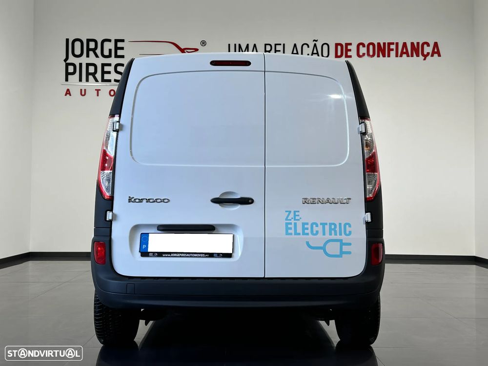 Renault KANGOO Z.E. 33 KW - IVA DEDUTIVÉL - BATERIAS PRÓPRIAS - 14