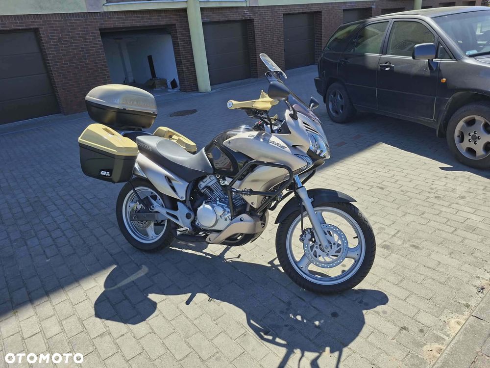 Honda Varadero - 1