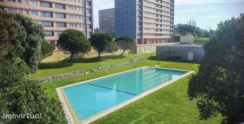 Apartamento T3 Entrequintas 20Andar - Grande imagem: 2/6