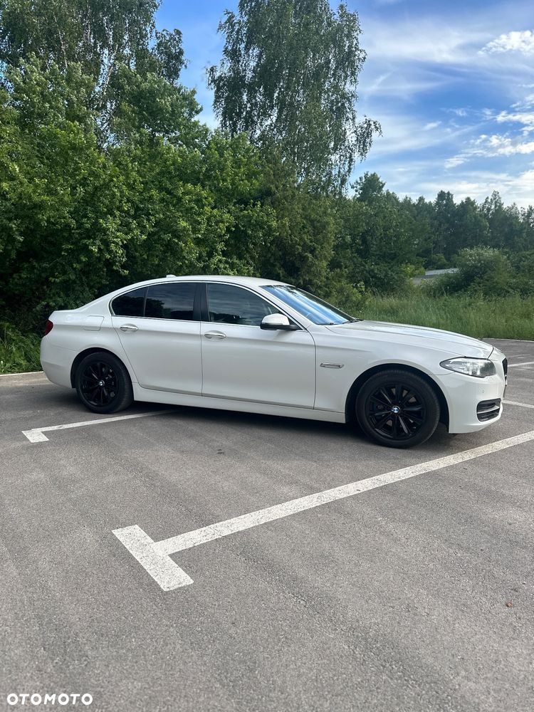 BMW Seria 5 520d xDrive Modern Line - 16